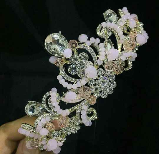 Coronas, tocados y diademas❤ - 17