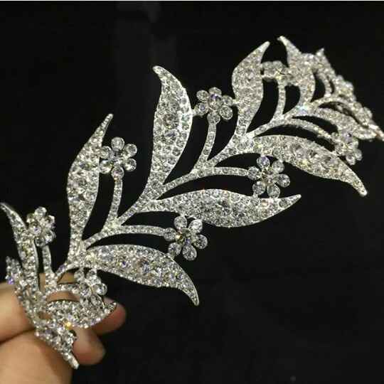 Coronas, tocados y diademas❤ - 24