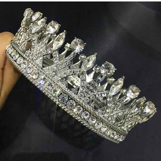 Coronas, tocados y diademas❤ - 31