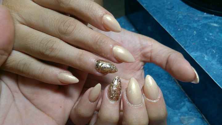  Mis uñas para el día b - 1