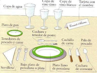 Montaje de mesas💜 - 15