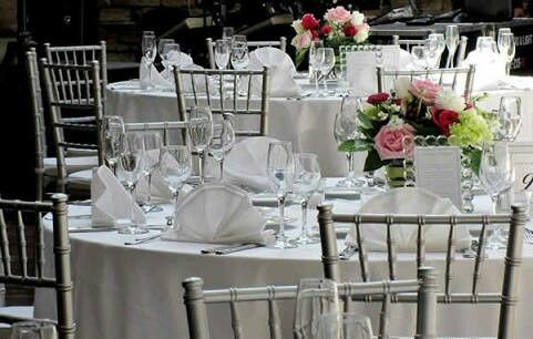 Montaje de mesas💜 - 23