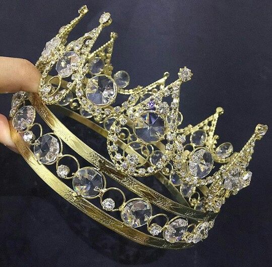 Coronas, tocados y diademas❤ - 7