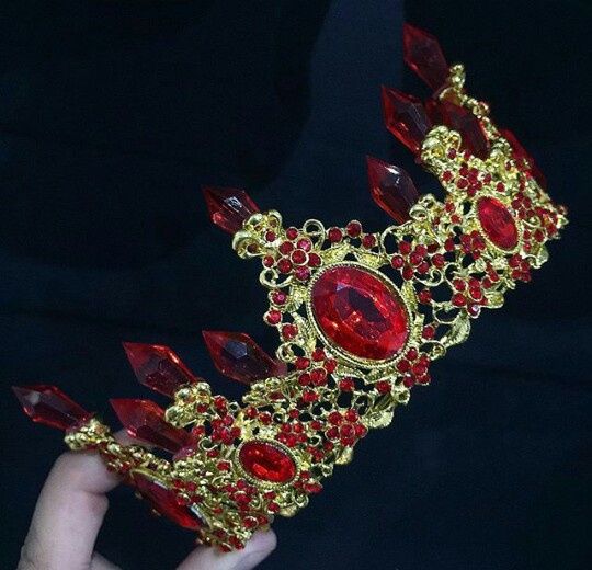 Coronas, tocados y diademas❤ - 18