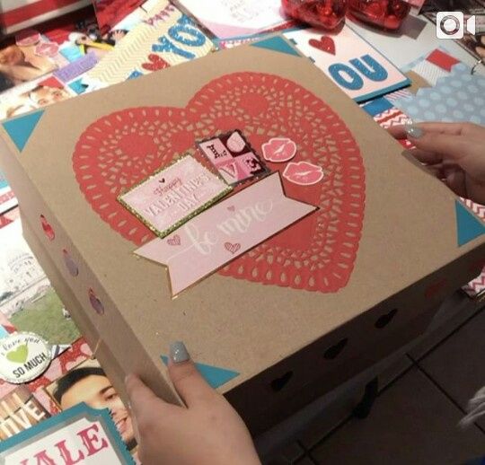 Movie night box 💜🎥💑🎬 - 1