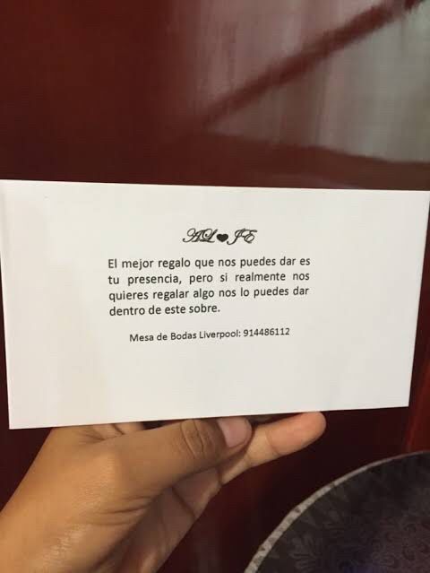 Zapatilla de la novia - 1