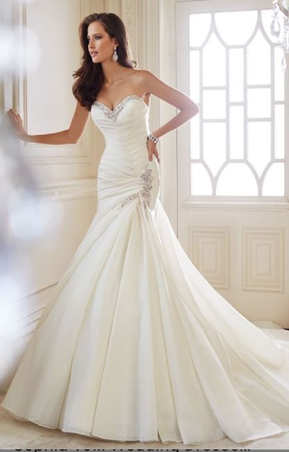 Si tu Fm tuviera que elegir tu vestido de boda.. 2