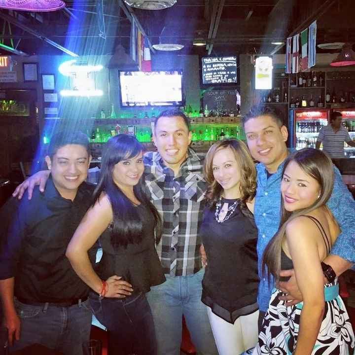 Festejando compromiso