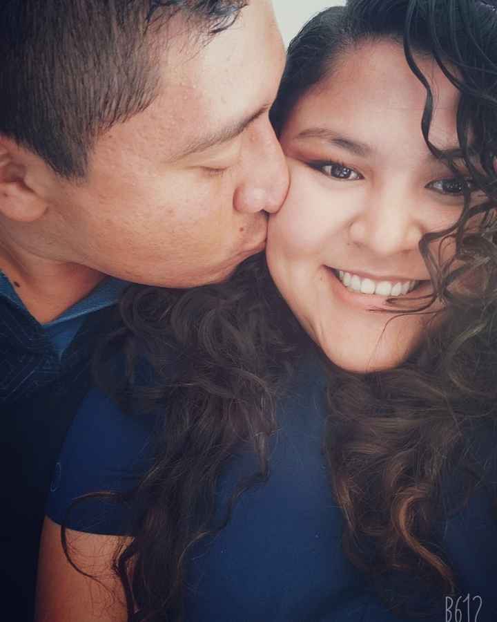 ¿Quién es más besucón?  💘🎁 - 1