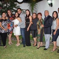 Nuestra ahora familia López-Gómez