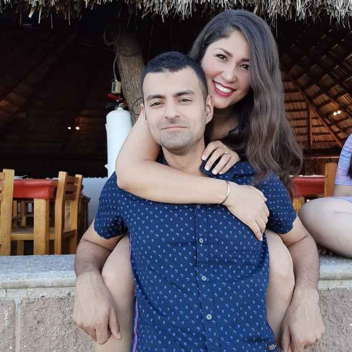 Francisco & Mercedes - 1