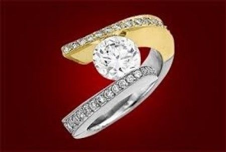 anillo de compromiso