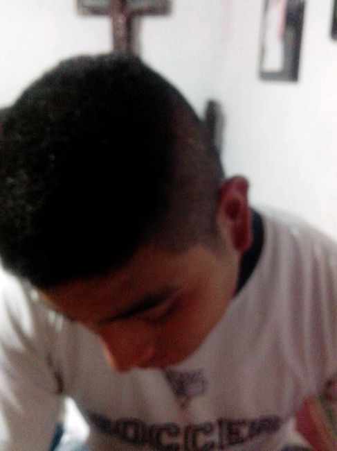 Soy estilista cada vez que lo requiere mi lindo esposo - 2