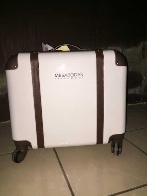 Nuestra mesa de regalos - 2