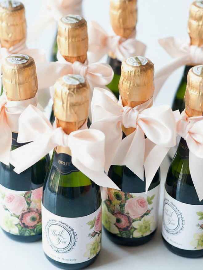 ¿como le pidieron a sus damas que fueran? - 3