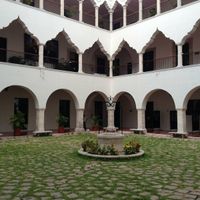 Si te tuvieras que casar en el lugar donde conociste a tu pareja... - 1