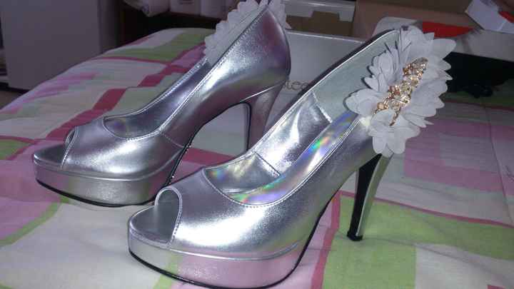 Mis zapatillas con mensaje  - 1