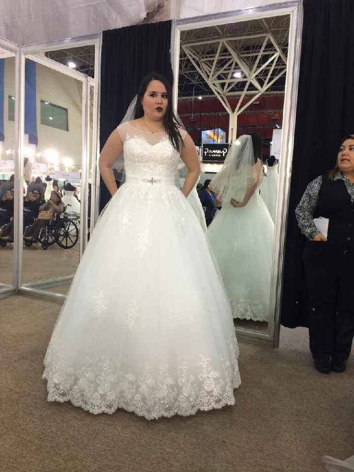 De donde son chicas  y que corte de vestido tienen😘😘😘 - 1