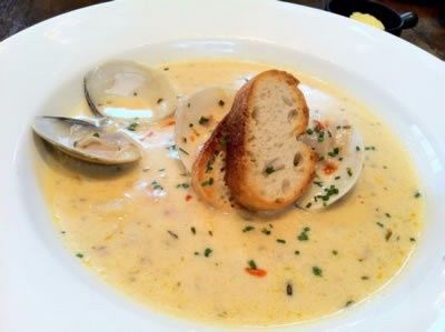 Entrada - Crema de Almejas