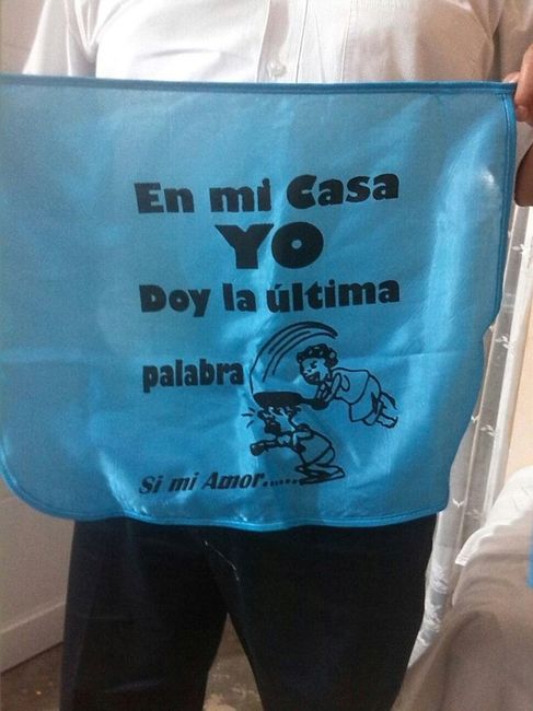 Hubo mandiles y baberos del club de los mandilones