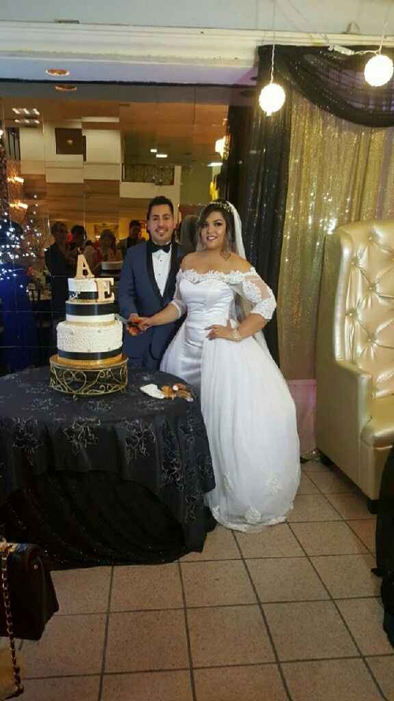 Felizmente casada - 1