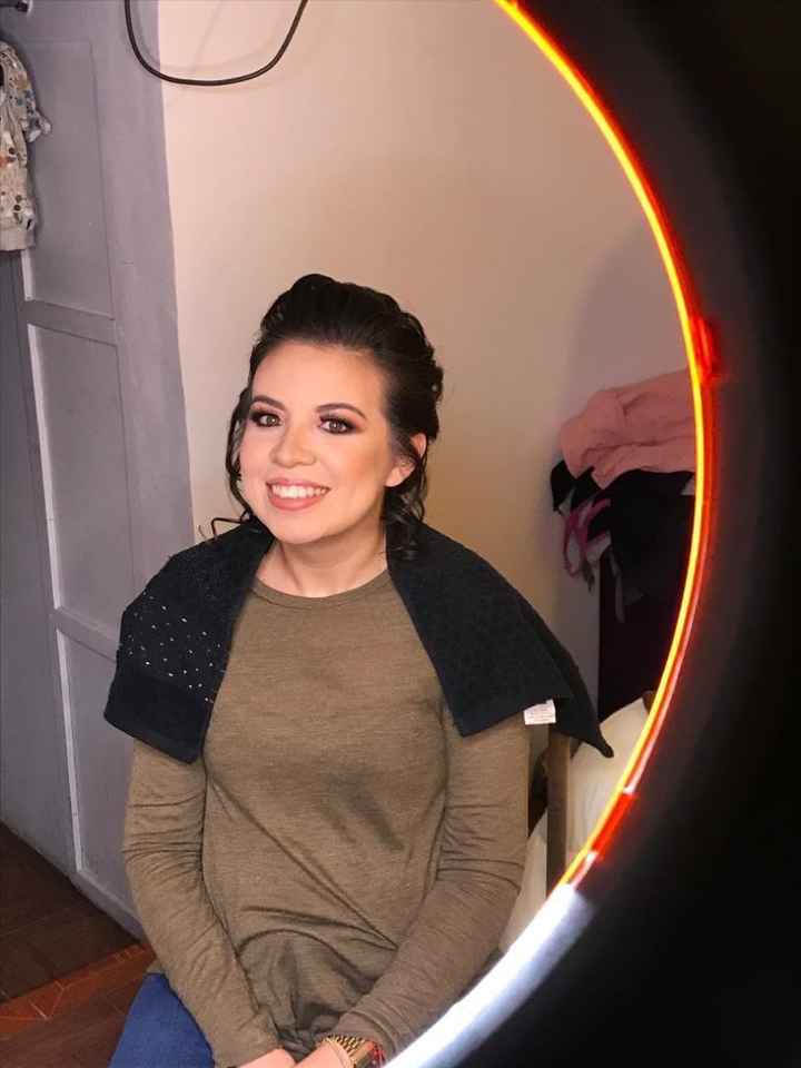 Prueba de maquillaje y peinado. - 2