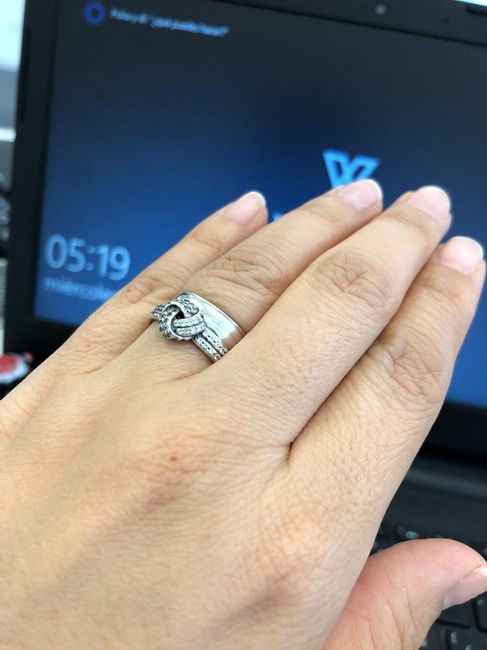 Por último... Muéstranos tu anillo 💍😍 - 1