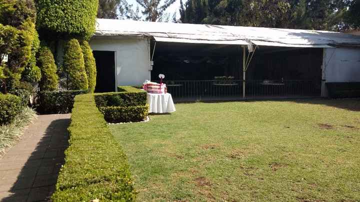 Entrada hacia carpa piamonte