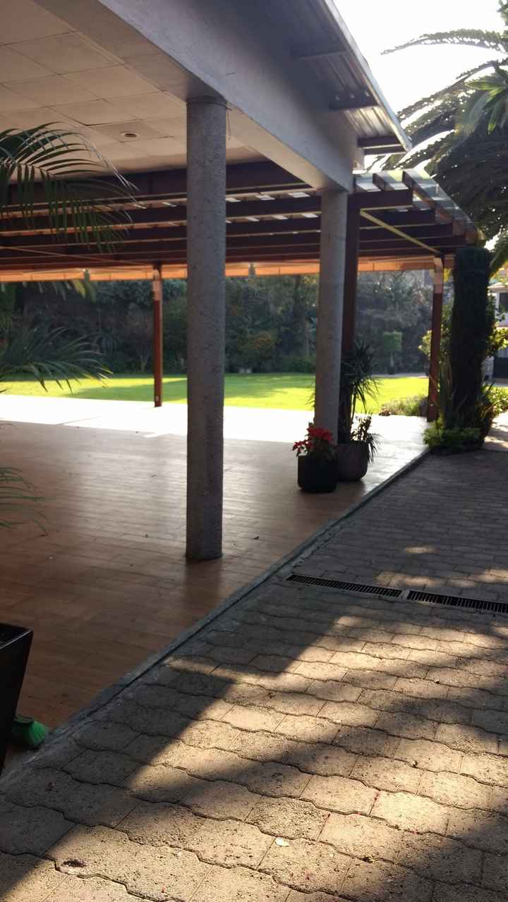 llegando a la zona de mesas