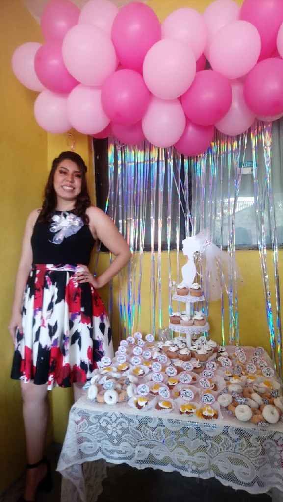 Mi despedida de soltera por mis damitas - 1