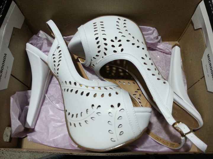 Mi contador dice 369 y hoy compre mis zapatillas : ) - 1