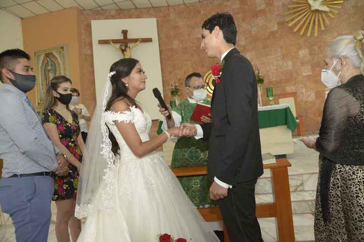 Civil y religiosa ahorita y fiesta después? o suspender - 1