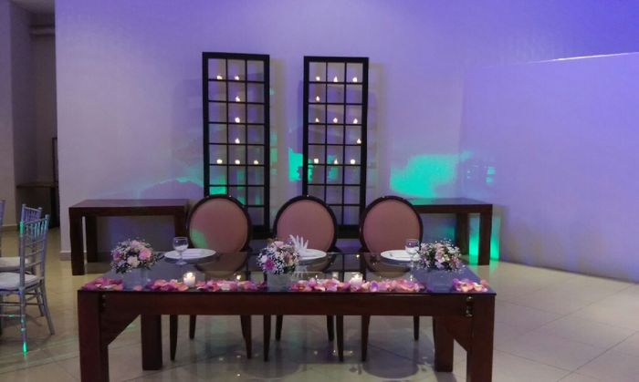 Decoración de mesa de honor - 1