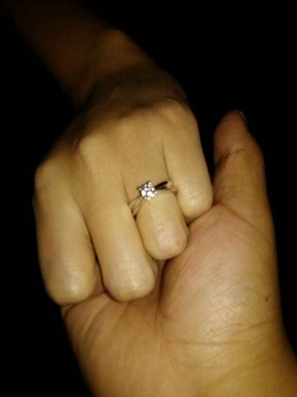 Obra de arte! Nuestro anillo de compromiso   - 1