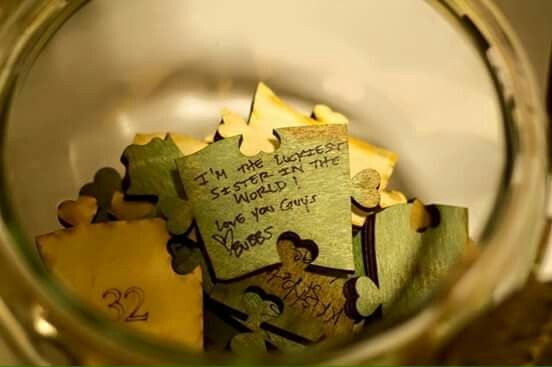 Un álbum de firmas de rompecabezas - 4