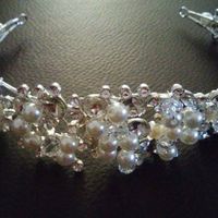 Tiara 1