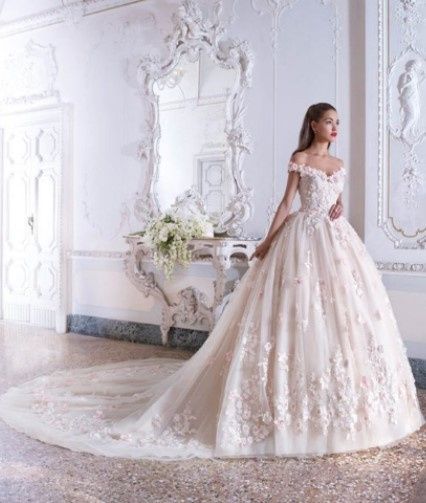 Si tu Fm tuviera que elegir tu vestido de boda.. 5