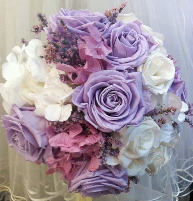 Que prefieren su ramo de novia artificial o natural? - 1