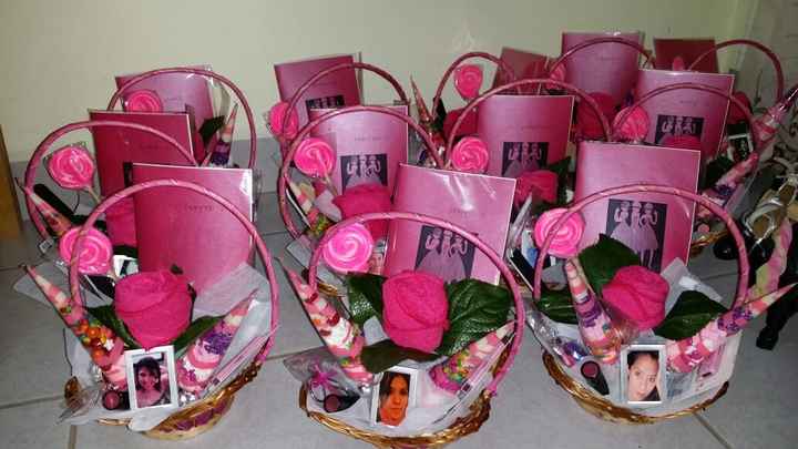 ¿Cómo pedir que sean damas de Honor? Invitaciones para Damas de honor - 1
