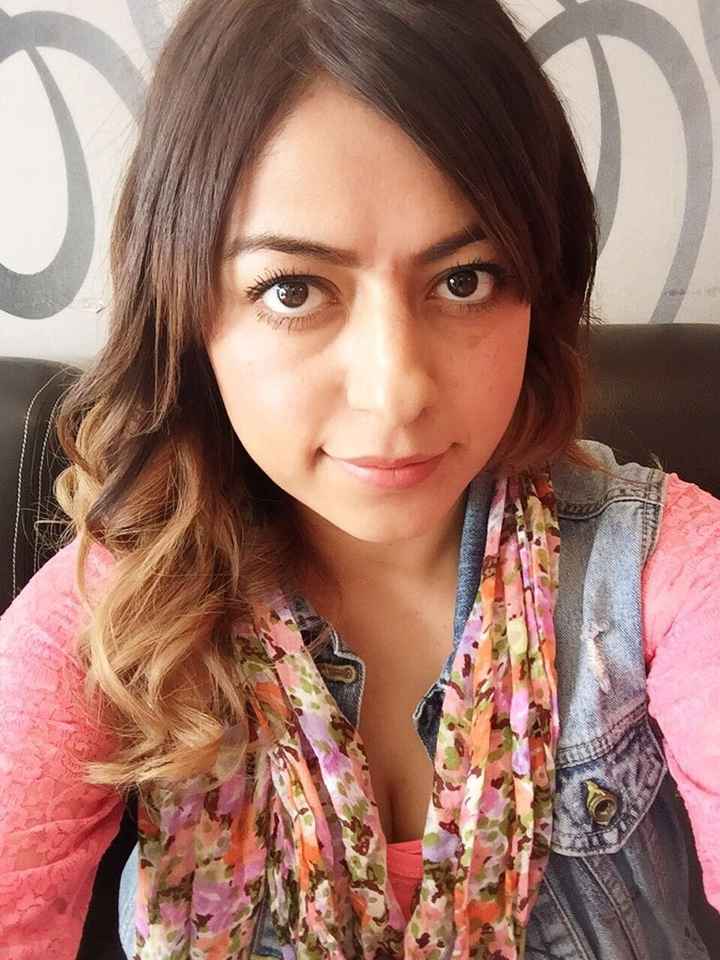 ¿Cúanto pagar por maquillaje y peinado? - 1