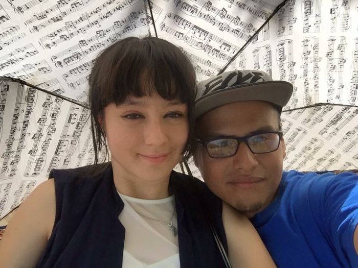 Fotos con su prometido.. - 2