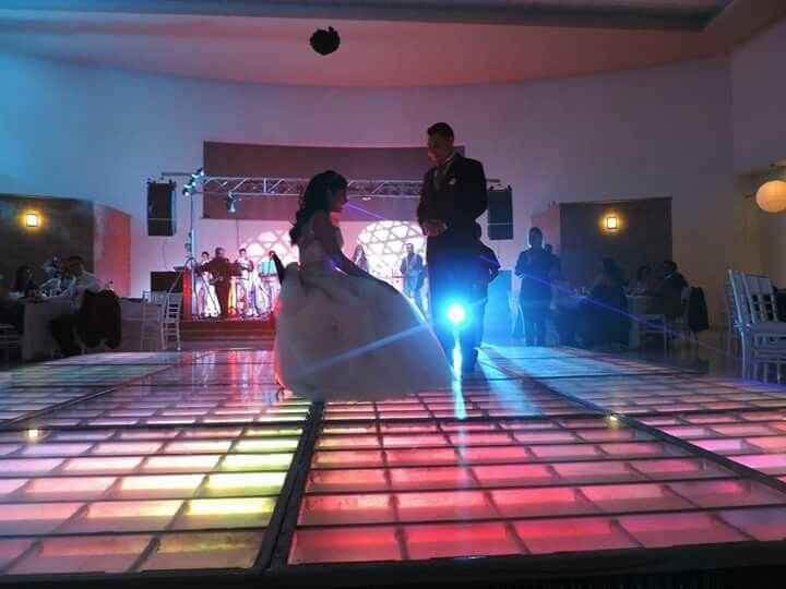 A dos semanas de casados !!! - 4