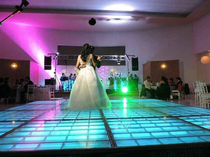 A dos semanas de casados !!! - 5