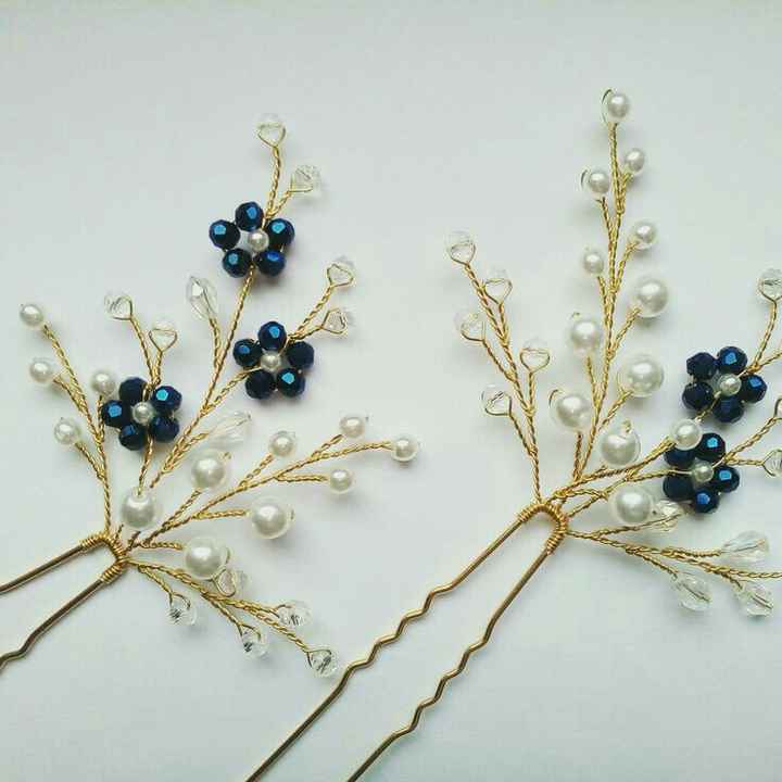  El "algo azul" en los aretes.! - 3