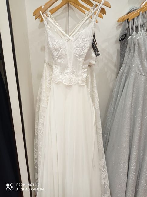 Si tu pareja tuviera que elegir tu look de boda… 🎁 4