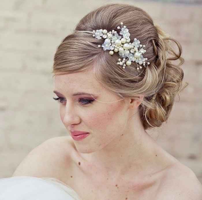 Tiara 4
