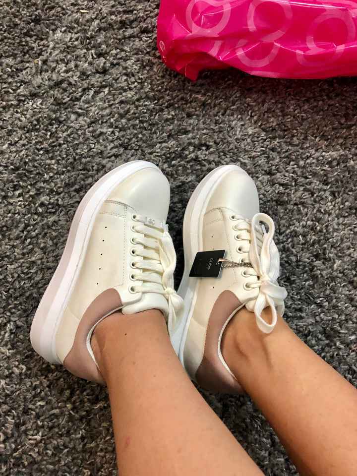 ¡El catálogo de zapatos de la comu! - 2