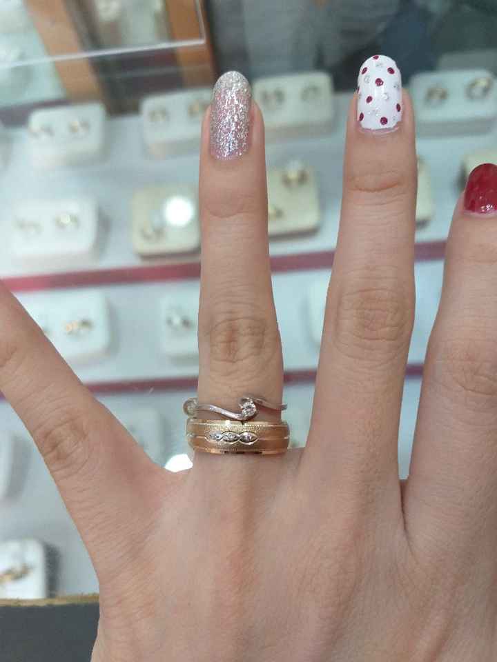 Buscando argollas 💍 parte 2 - 1