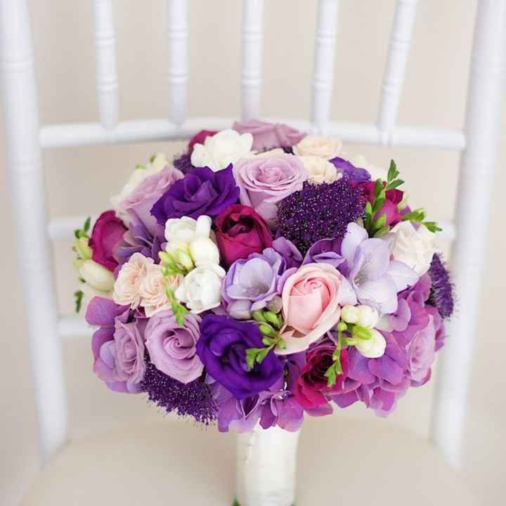 ¿Flores grandes o pequeñas? ¡Hablamos de tu ramo! - 1