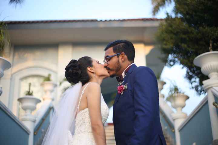 Beso en redes sociales 💋 - 2